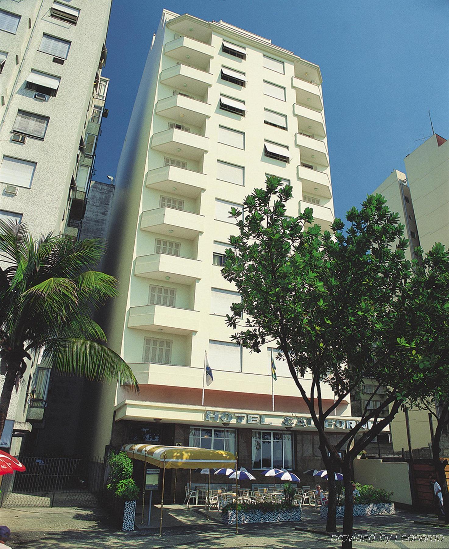 Windsor California Copacabana Hotel